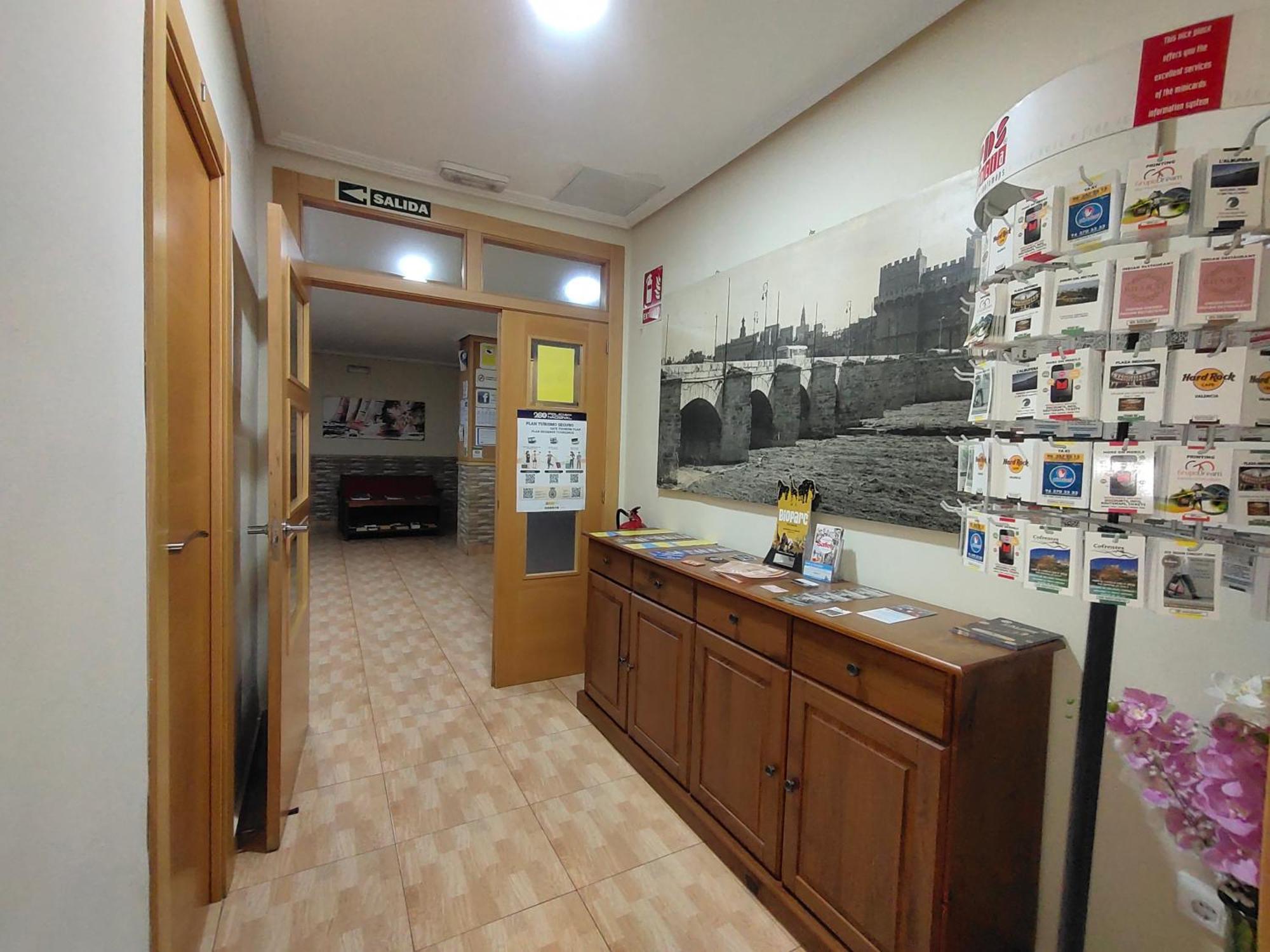 Hostal Abastos Valência Exterior foto