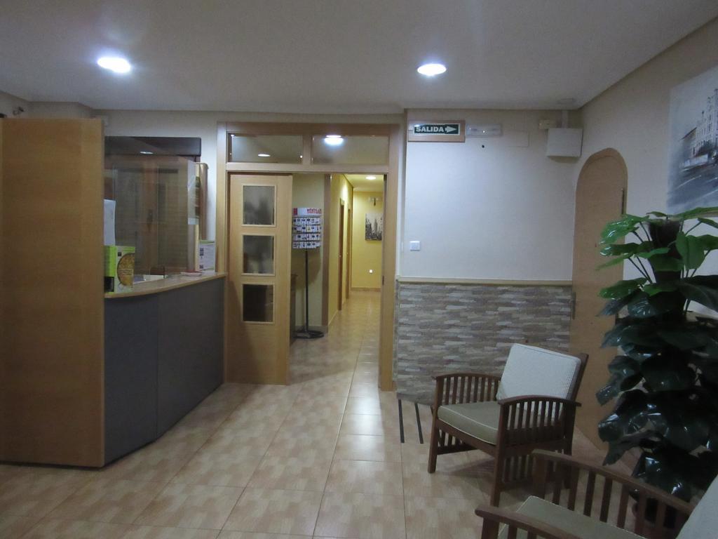 Hostal Abastos Valência Exterior foto